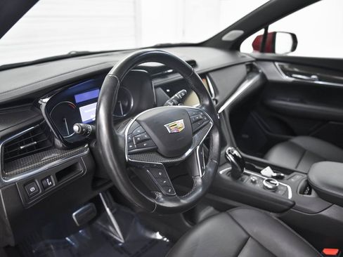 Used 2021 Cadillac XT5 Sportv w/ LPO, Floor Liner Package image 14