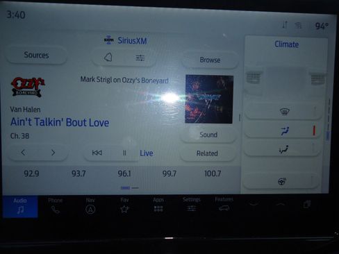 Used 2022 Ford Expedition Max Limited image 16