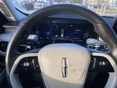 Used 2025 Lincoln Aviator Reserve w/ Illumination Package image 20