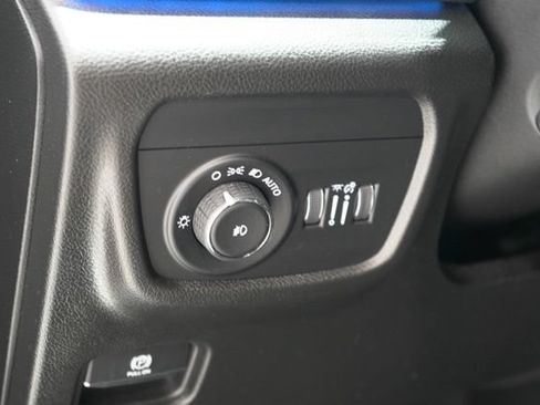 Used 2023 Jeep Grand Cherokee L Overland w/ Luxury Tech Group IV AWD/4WD image 20
