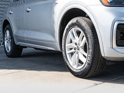 Certified 2023 Audi Q5 2.0T Premium w/ Convenience Package image 31