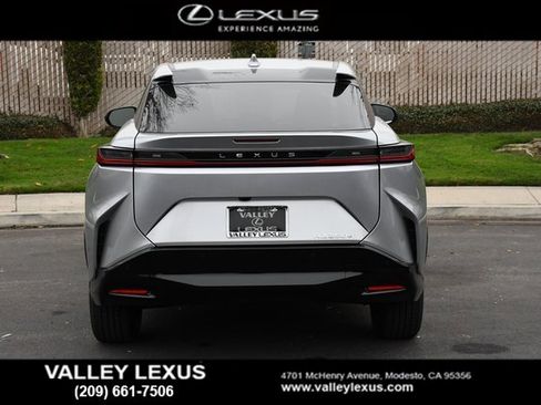 New 2026 Lexus RZ 350e image 5