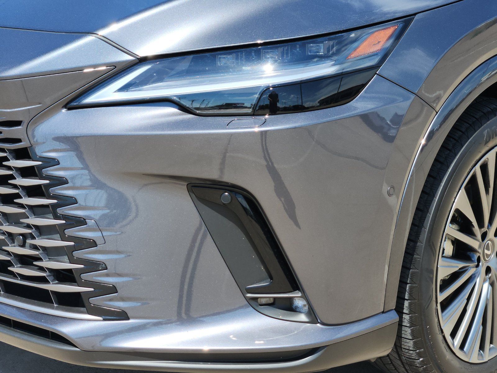 Used 2025 Lexus RX 450h AWD w/ Convenience Package image 10