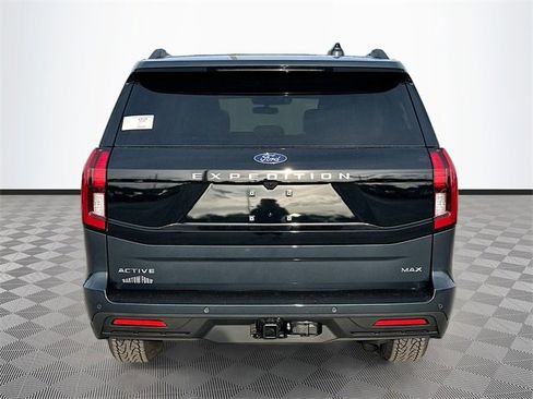 New 2025 Ford Expedition Max Active image 5