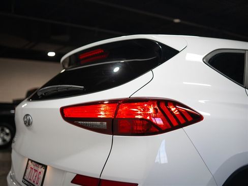 Used 2019 Hyundai Tucson SE FWD image 16