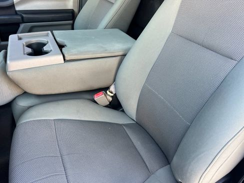 Used 2018 Ford F250 XL w/ Power Equipment Group image 4