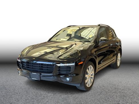 Used 2017 Porsche Cayenne Platinum Edition image 1