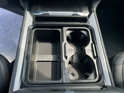 New 2025 Ford F250 Platinum w/ FX4 Off-Road Package image 19