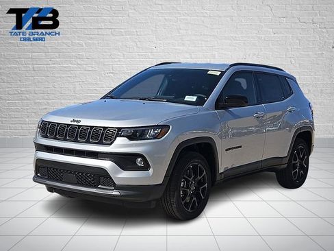 New 2026 Jeep Compass Latitude image 1