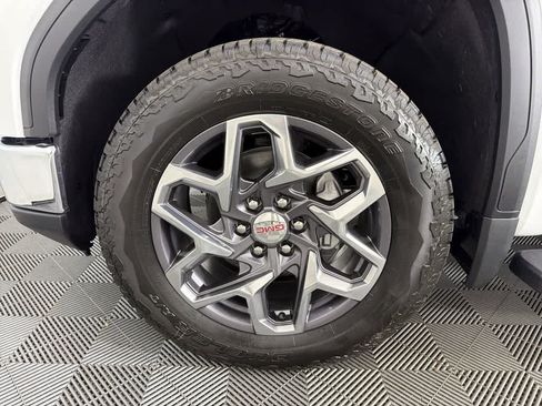 New 2026 GMC Sierra 1500 SLT w/ SLT Premium Plus Package AWD/4WD image 9