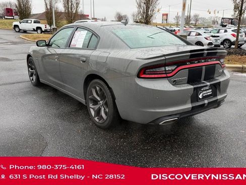Used 2017 Dodge Charger R/T w/ Plus Group image 47