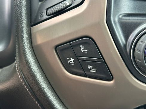 Used 2017 GMC Sierra 1500 Denali w/ Denali Ultimate Package AWD/4WD image 29