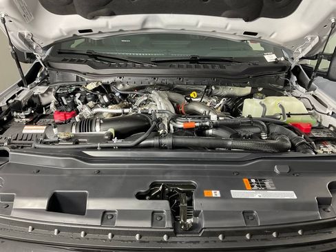 New 2026 Ford F350 Platinum AWD/4WD image 9