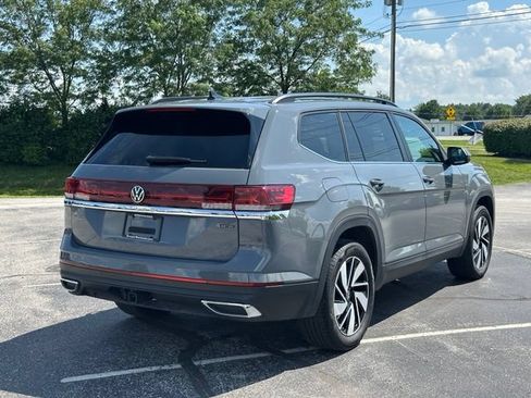 Used 2025 Volkswagen Atlas SE AWD/4WD image 7