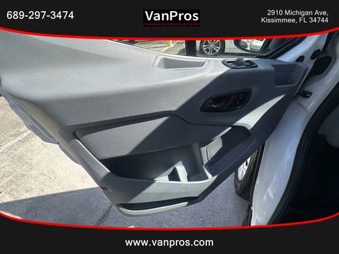 Used 2017 Ford Transit 350 XLT image 8