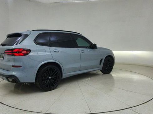 Used 2025 BMW X5 xDrive40i w/ M Sport Package image 75