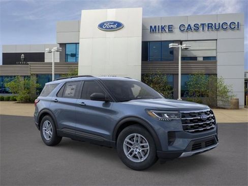 New 2026 Ford Explorer Active image 7