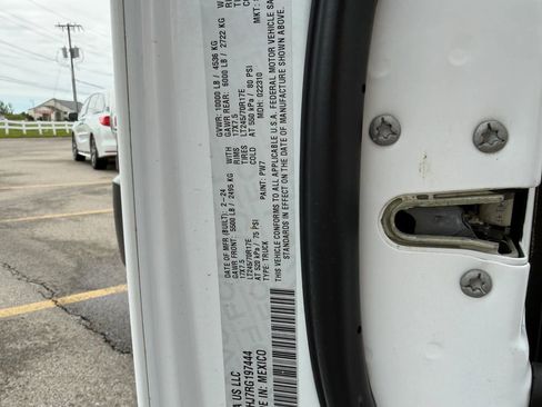 Used 2024 RAM 2500 Tradesman AWD/4WD image 14