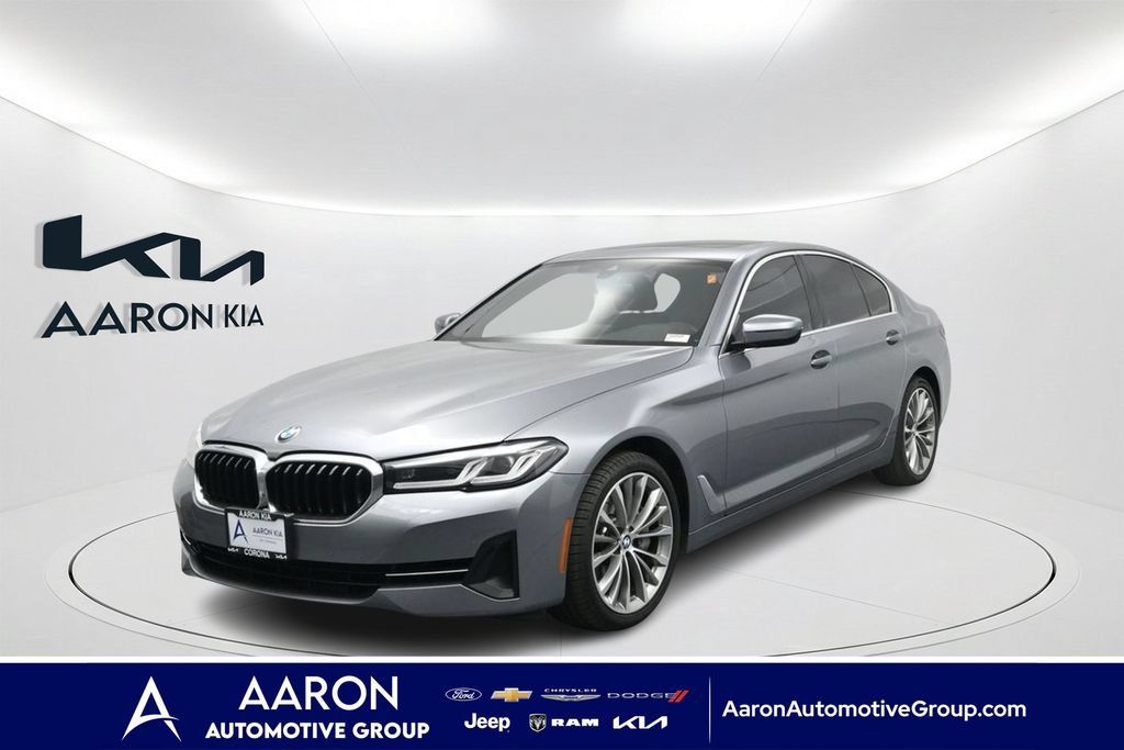 Used 2023 BMW 540i w/ Convenience Package RWD image 1