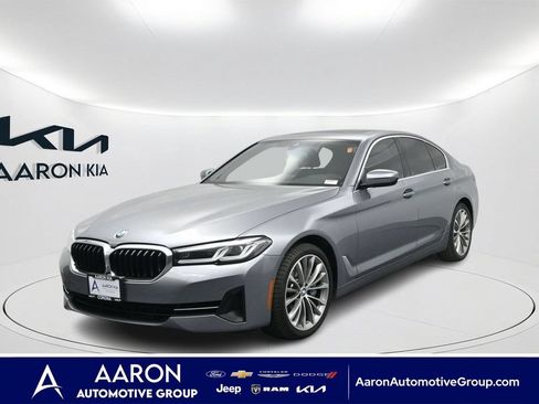 Used 2023 BMW 540i w/ Convenience Package RWD image 1