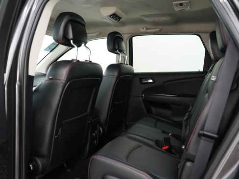 Used 2019 Dodge Journey GT w/ Driver Convenience Group AWD/4WD image 17