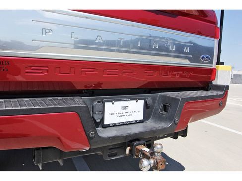 Used 2019 Ford F350 Platinum w/ Platinum Ultimate Package image 28