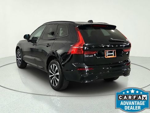 Used 2023 Volvo XC60 B5 Plus FWD image 5