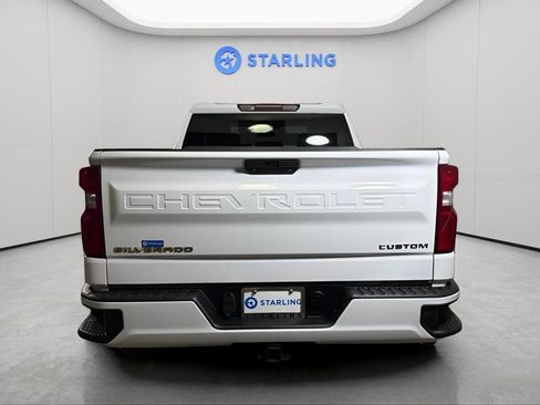 Used 2020 Chevrolet Silverado 1500 Custom w/ Custom Value Package RWD image 8