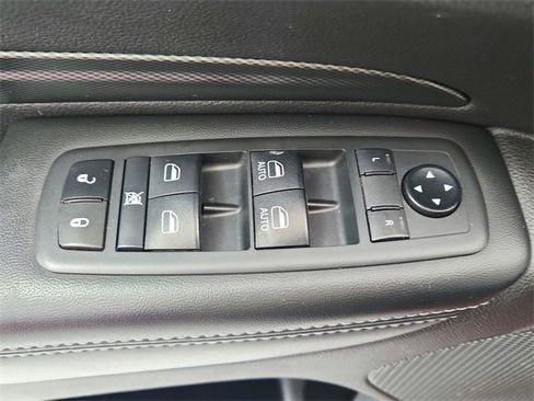 Used 2021 Dodge Durango GT image 37