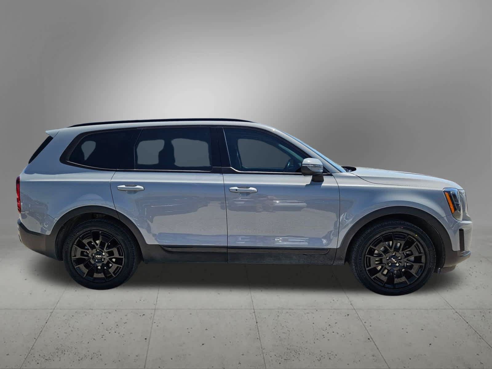Used 2022 Kia Telluride EX w/ EX Premium Package AWD/4WD image 7