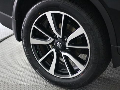 Used 2018 Nissan Rogue SL AWD/4WD image 61