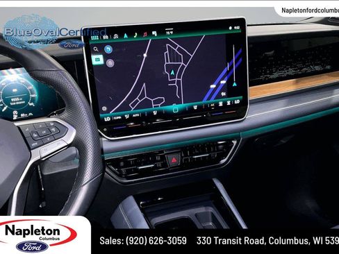Used 2025 Volkswagen Tiguan SEL R-Line AWD/4WD image 7