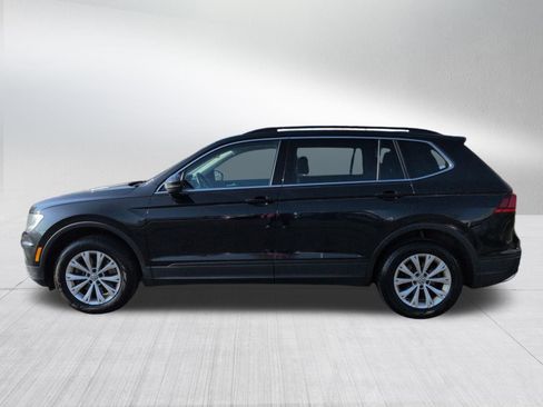 Used 2019 Volkswagen Tiguan SE image 2
