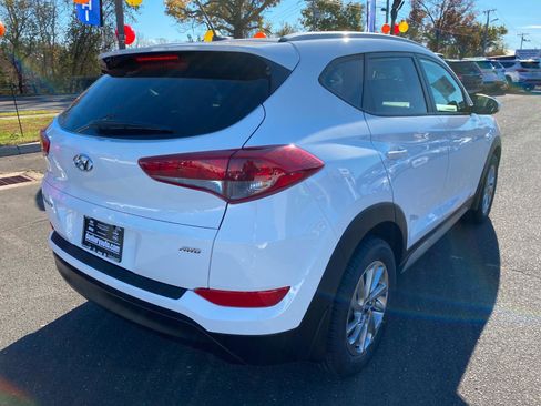 Used 2017 Hyundai Tucson SE image 3