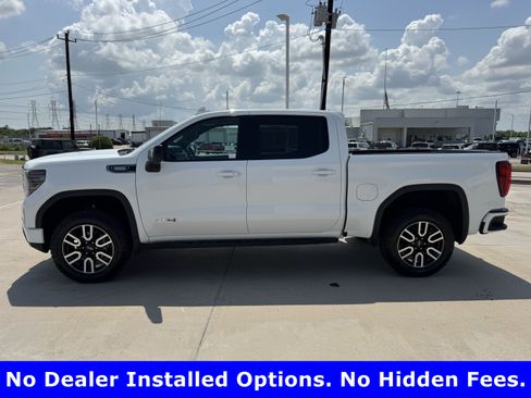 Used 2025 GMC Sierra 1500 AT4 w/ AT4 Premium Package AWD/4WD image 5