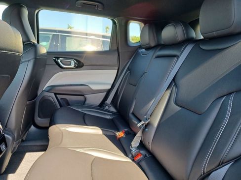 New 2026 Jeep Compass Limited AWD/4WD image 29