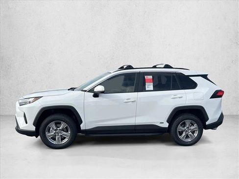 New 2025 Toyota RAV4 LE image 5
