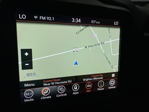 Used 2023 Jeep Renegade Altitude w/ Sun/Sound Group AWD/4WD image 19