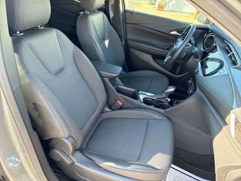 Used 2023 Buick Encore GX Select w/ Sport Touring Package FWD image 26