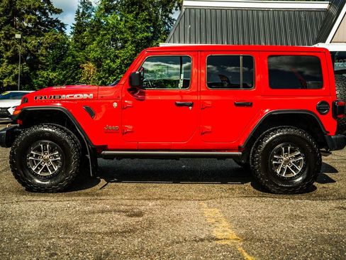 Used 2024 Jeep Wrangler Unlimited Rubicon 392 AWD/4WD image 22