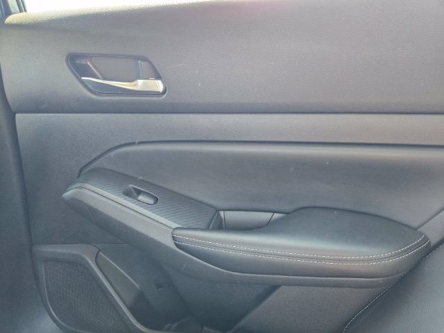 Used 2019 Nissan Altima 2.5 SL FWD image 12
