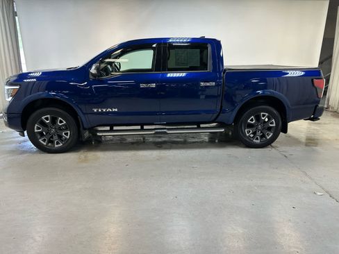 Certified 2024 Nissan Titan Platinum Reserve w/ Moonroof Package AWD/4WD image 9