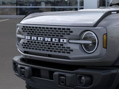 New 2026 Ford Bronco Badlands AWD/4WD image 19