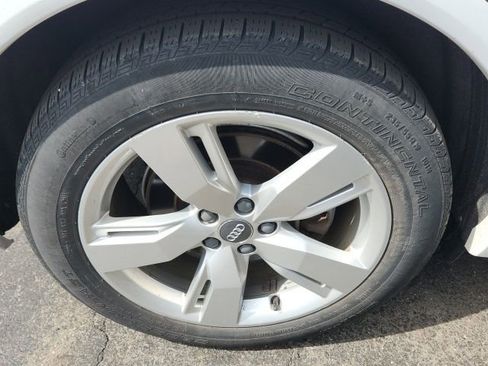 Used 2018 Audi Q5 2.0T Premium image 10