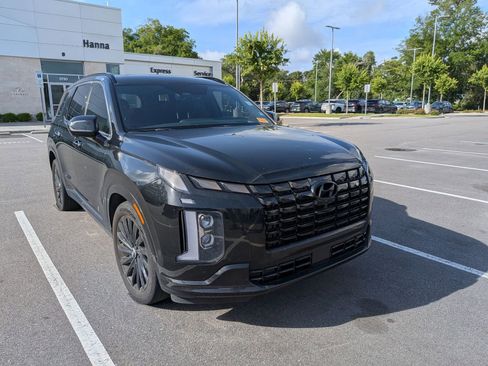 Used 2024 Hyundai Palisade Calligraphy AWD/4WD image 1