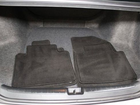 Used 2018 Honda Accord LX image 23