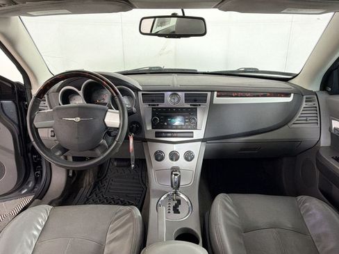 Used 2008 Chrysler Sebring Limited FWD image 16