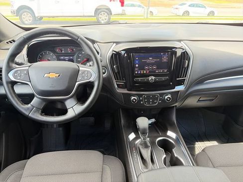 Used 2023 Chevrolet Traverse LT w/ LPO, Floor Liner Package AWD/4WD image 32
