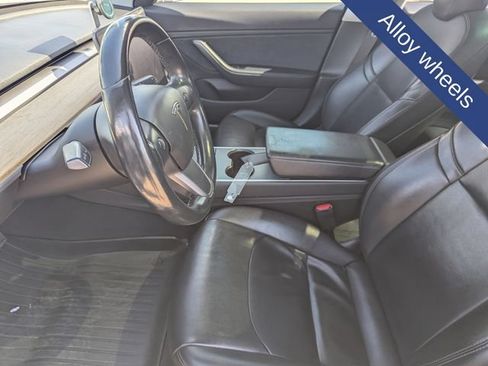 Used 2018 Tesla Model 3 Long Range RWD image 23