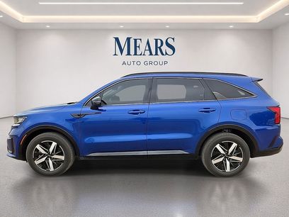 Used 2022 Kia Sorento S w/ Panoramic Sunroof Package